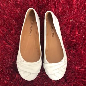 City Classified white Flats